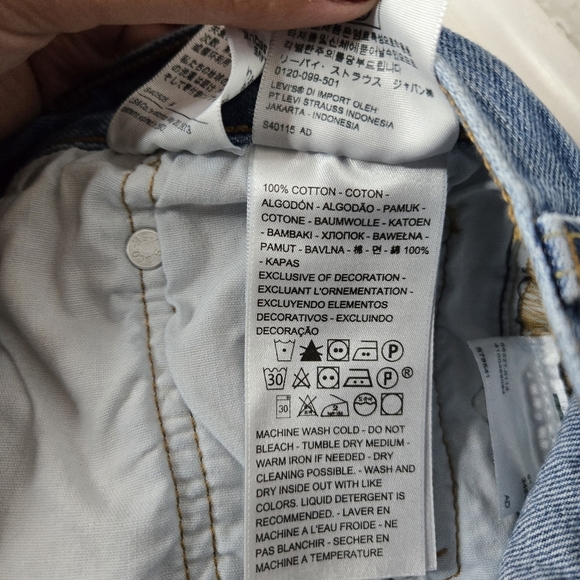 Levi's 27 501 button fly cut off jean shorts blue denim - Picture 5 of 6